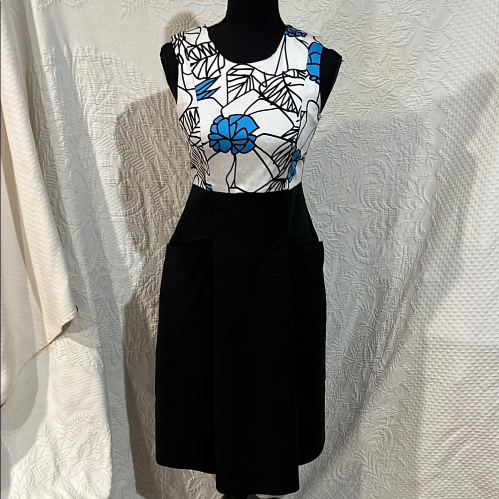 Closet Floral Sleeveless Dress with Black Skirt